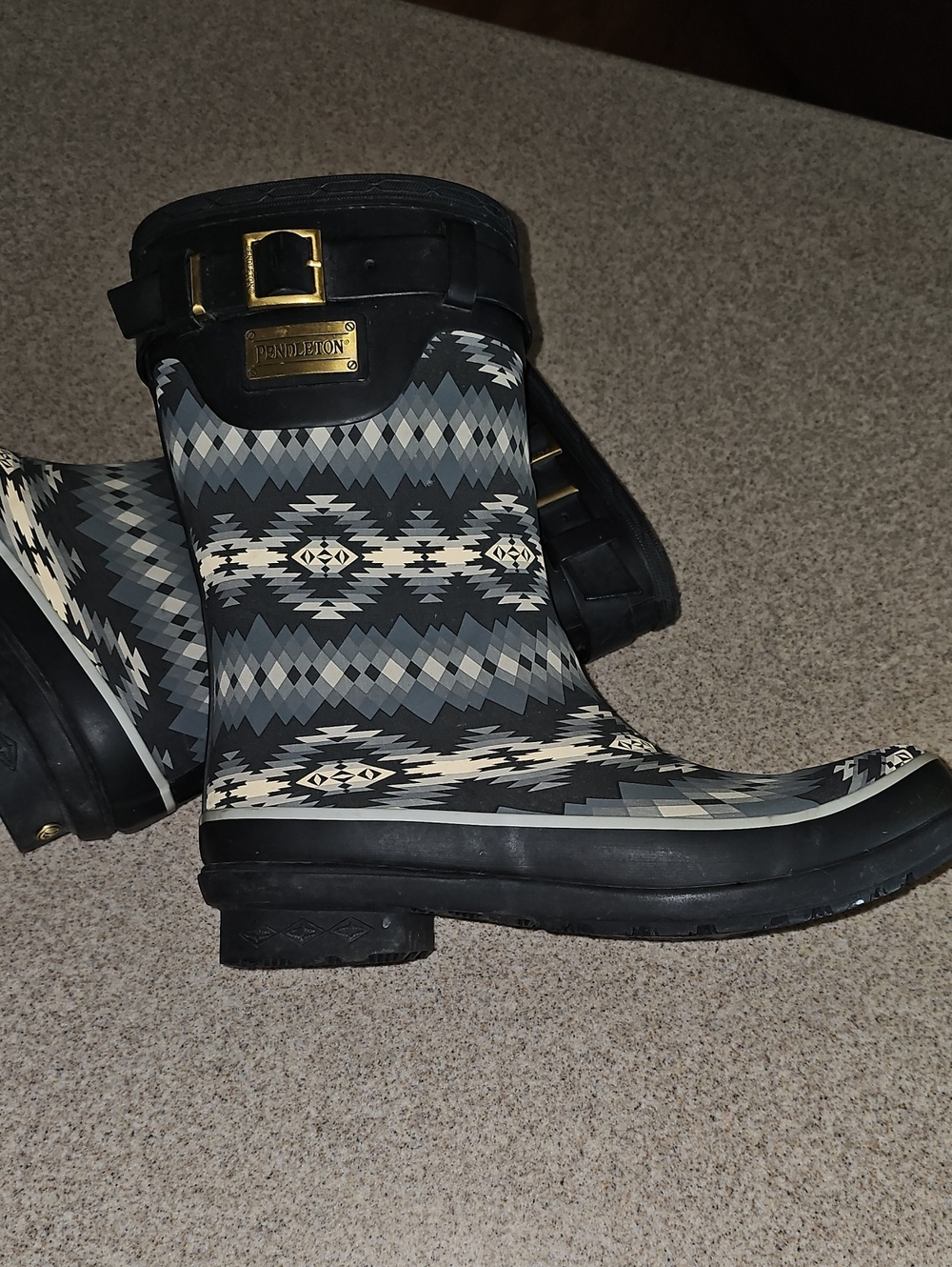 Pendleton Black, Gray & Cream Aztec-Pattern Short Rain Boots